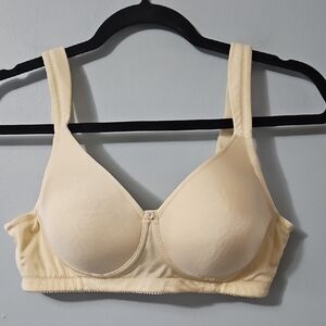 Jodee Cream Women's Bra Size 34A